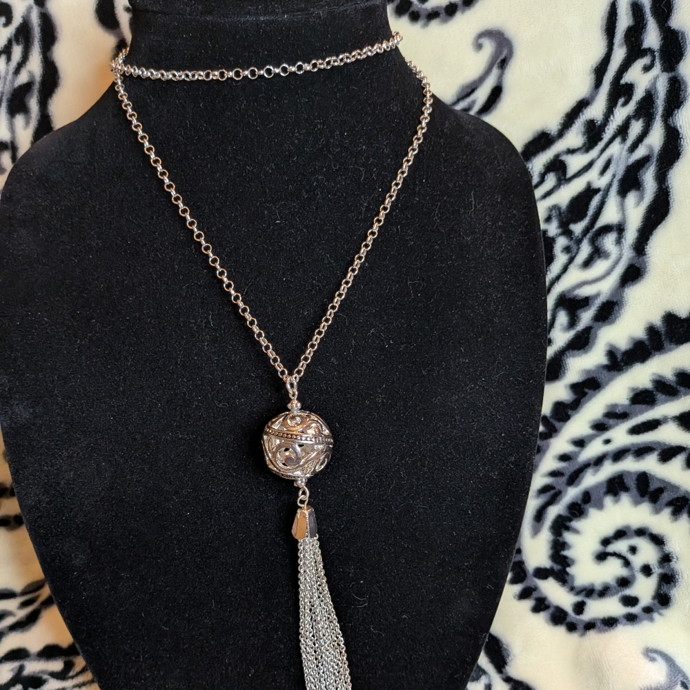 1946 Brand Pendant Tassel Necklace